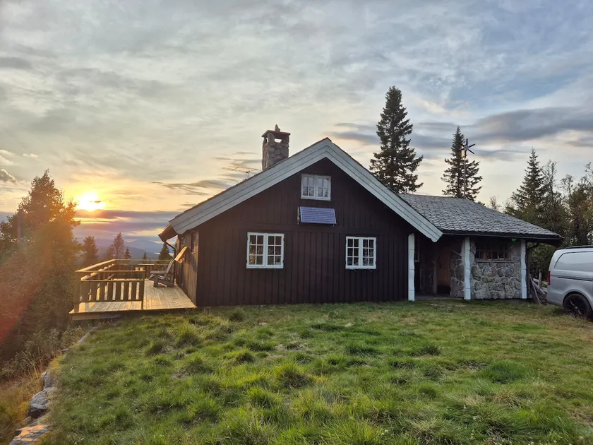 Cozy log cabin at beautiful Nystølsfjellet - Image 1