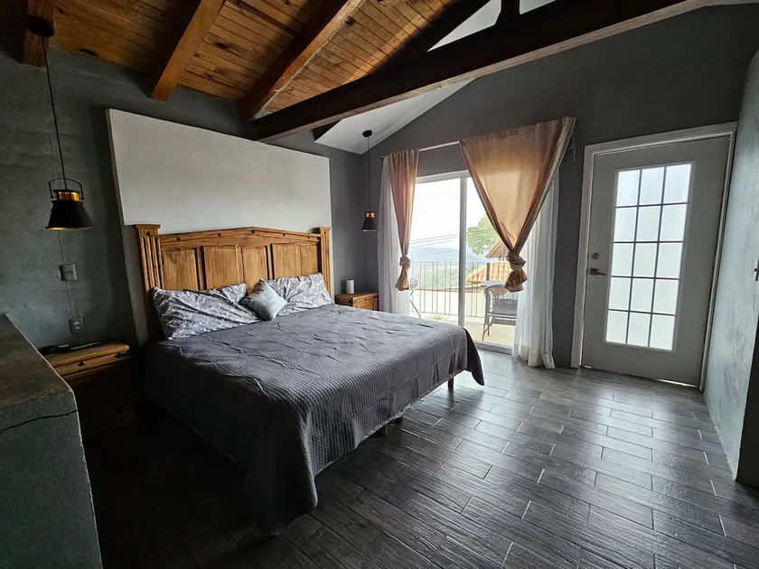Cloud Cabin with Jacuzzi - Image 1