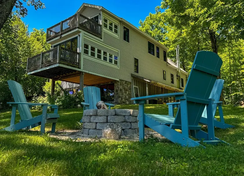 Expansive Lake Sunapee Home*Mountain View*Sleep20+ - Image 1