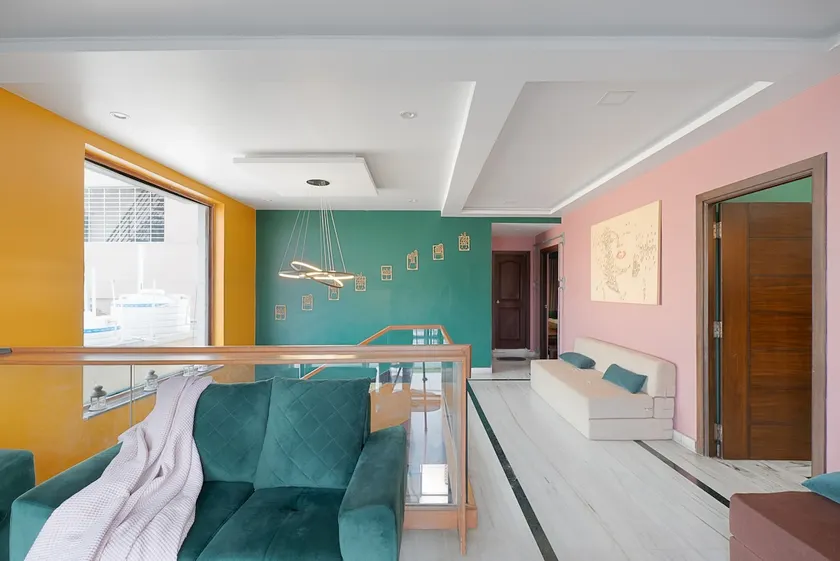 5BR Hill View•Duplex Rooftop Lawn•5 min HiTechCity - Image 1