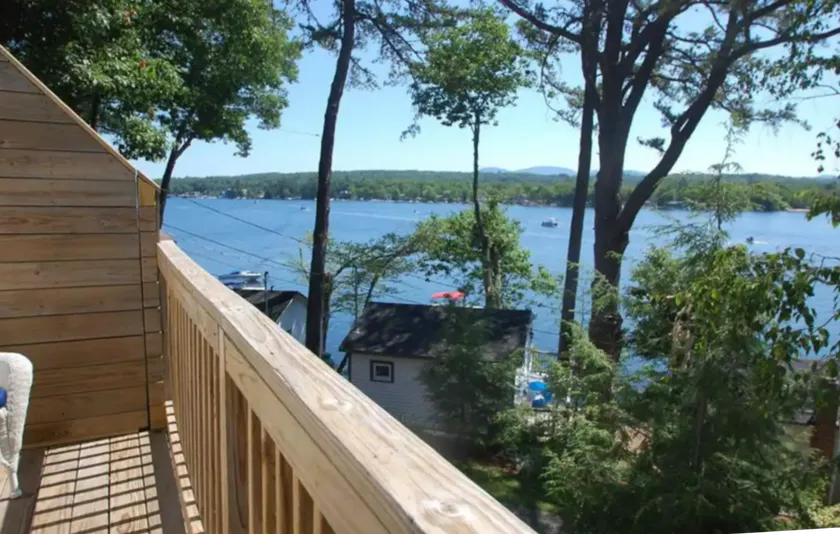 Gorgeous Waterfront Condo with Lake Access & Views - Image 1