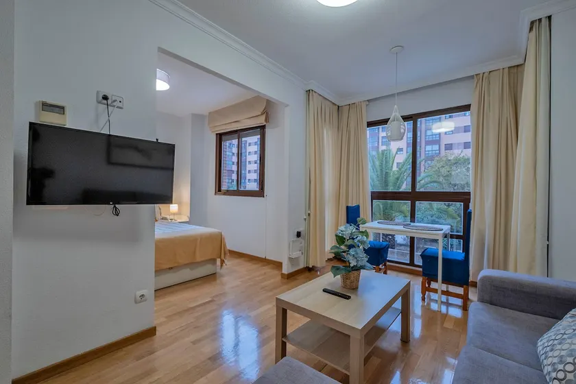 Wanda Ifema Apartment with Parking + Gym - Image 1