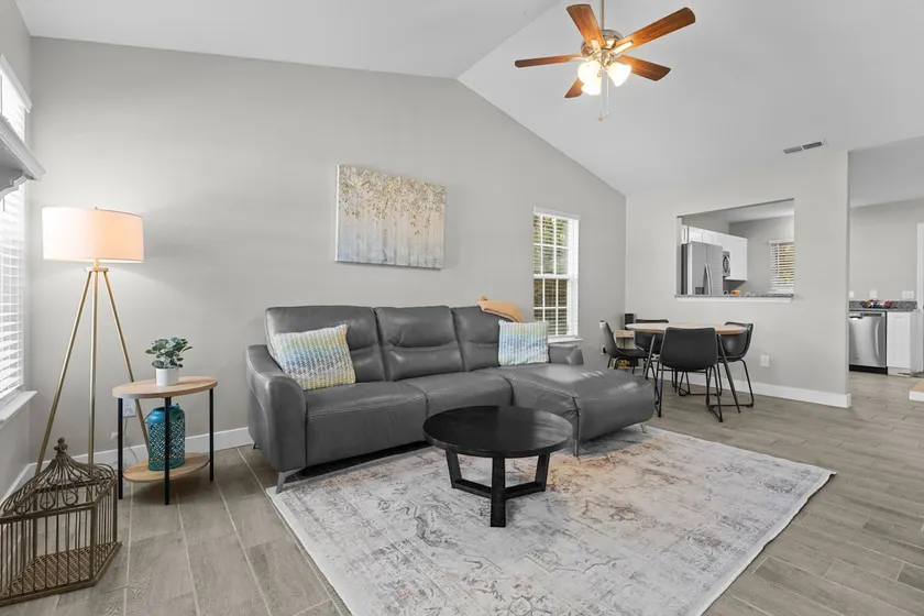 Freshly redone 2-bedroom 2-bath w/ peaceful patio - Image 1
