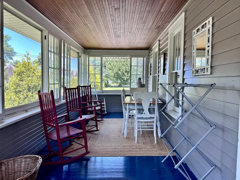 Beautiful Historic GOTL Lake Erie Summer Home - Image 1
