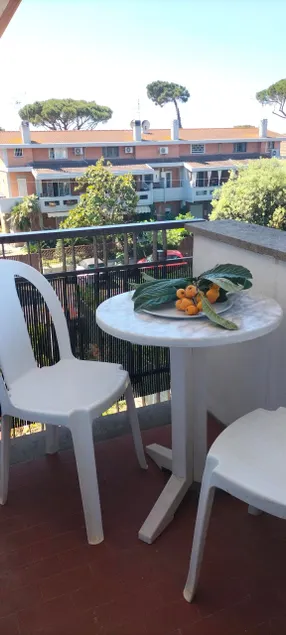 Il Nido, apartment with private parking garden - Image 1