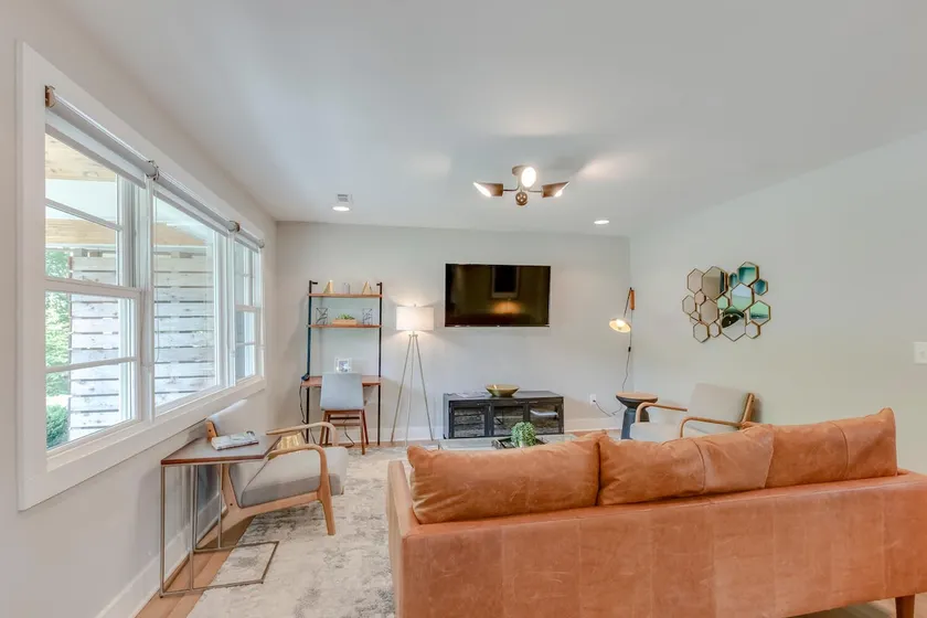 Historic Franklin Gem | Cozy Charm - Image 1