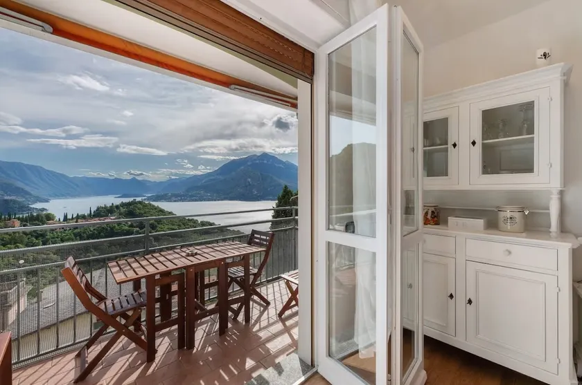 Sunset House Perledo - Image 1