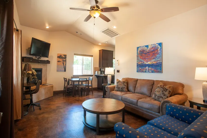 Wonderful Getaway Guesthouse - Image 1