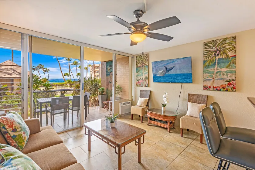 Oceanfront Bliss - Walk to Boats, Bites & Beach! - Image 1