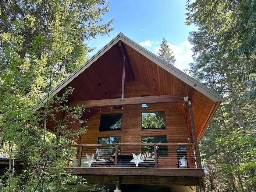 Le Petit Retreat: Riverfront and Nature! - Image 1