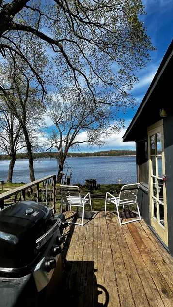 Private Lake Cabin Near Twin Cities  w/ Dock & Kayaks Vintage Retreat - Cabin 5 - Image 1