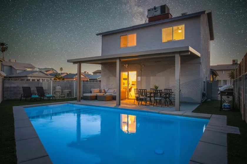 ❤️Newly Remodeled Beautiful 4BR Modern Home - Image 1