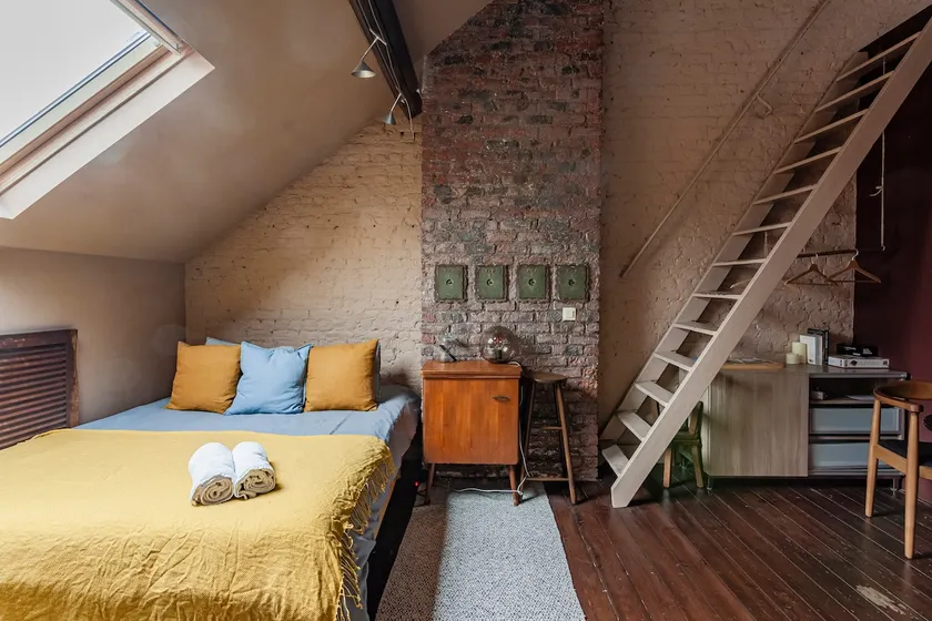 F5)Comfy 55m2 Mezzanine 1-Bedroom Apt for 6 people - Image 1