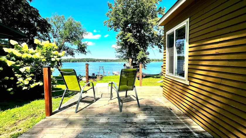 Cozy Lakefront Cabin, Dock, Fire Pit & Sunset Views Tiny Barn - Cabin 4 - Image 1