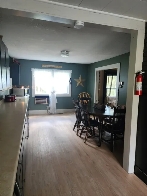 4 Bedroom House, trail Access Atv & Snowmobile - Image 1