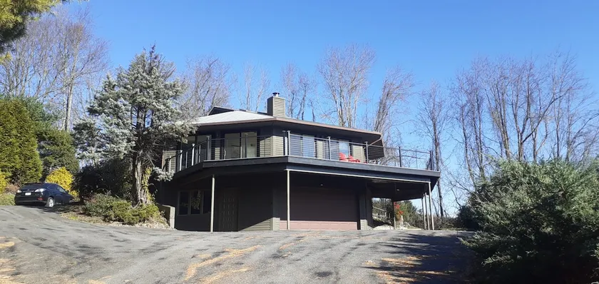Mountain Magic: 6.5 Acres in VA - Image 1