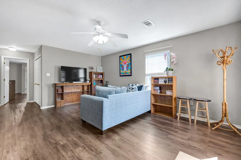 Delightful 2 Bedrooms 2 Bath Center of Fort Smith - Image 1