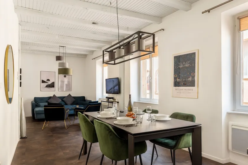 Travel Homes - The Rokst: Rare, Central and Modern - Image 1