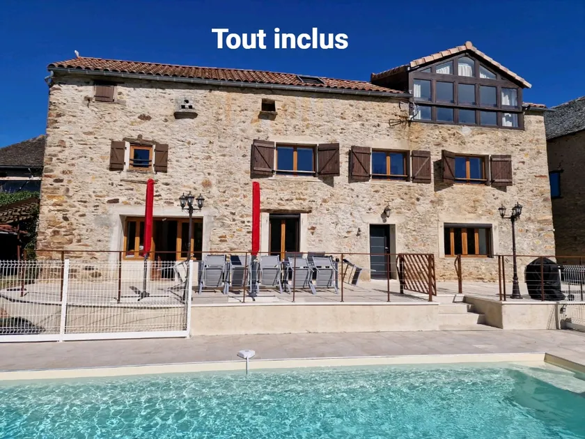 Enclos de la Rive 15 pers piscine chauffée chambres climatisées - Image 1