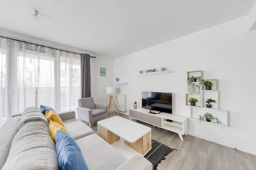 Apartment 5 min from the Seine - RER C nearby - Image 1