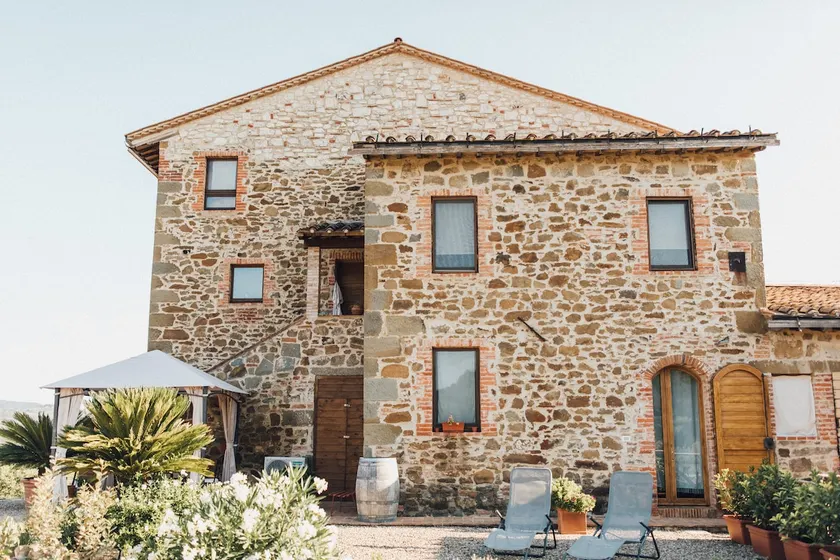 Podere Biricocolo - The Courtyard - Image 1