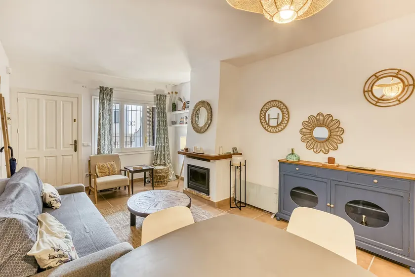 Cozy flat 1 min walk to beach! - Image 1