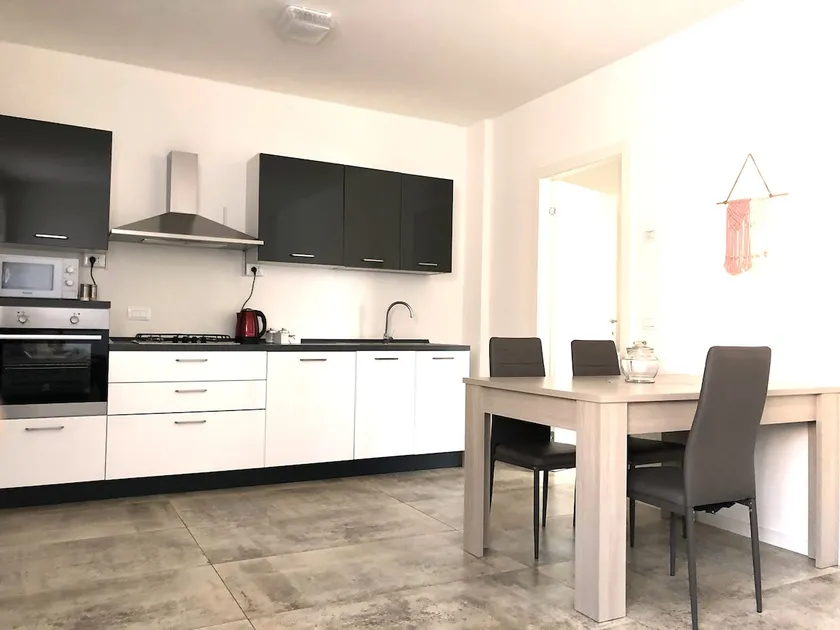 MIRA CITY, Holiday Home a Venezia - Image 1