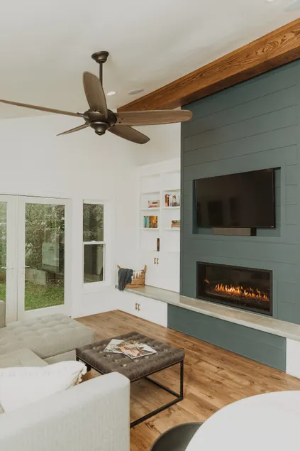 Beautiful High End Get Away Home - Image 1