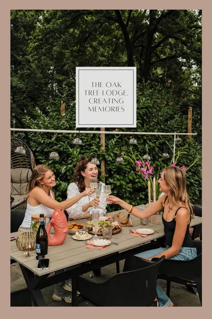 The Oak Tree Lodge · Luxe family friendly boshuis - Image 1