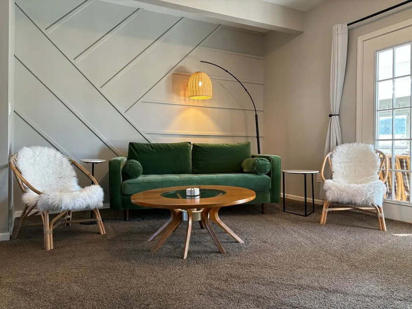 Cozy 3BR Apartment near Mayo - Image 1