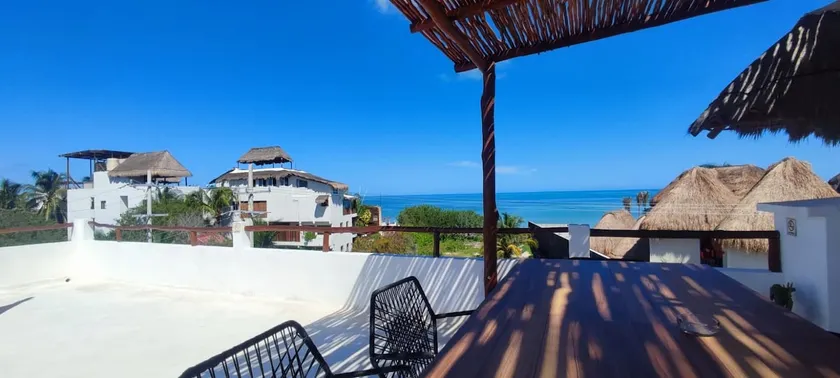 Private Rooftop, Sea Views, Full Kitchen, PH - Image 1