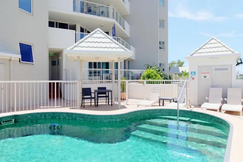 Sandcastles Apartment with Sea View - Image 1