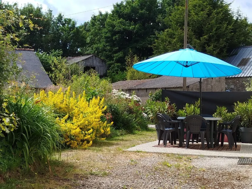 Quiet cottage for 6 people in the countryside, Central Brittany - Image 1