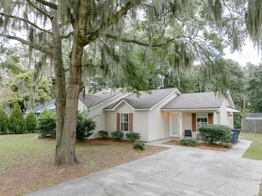 The Beaufort Bungalow Getaway - Image 1