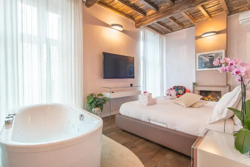 Campo Marzio Luxury Suites - Image 1