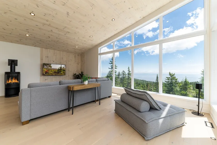 Chalet 4 | Spa, Ski, Bike, Hike | Le Massif - Image 1