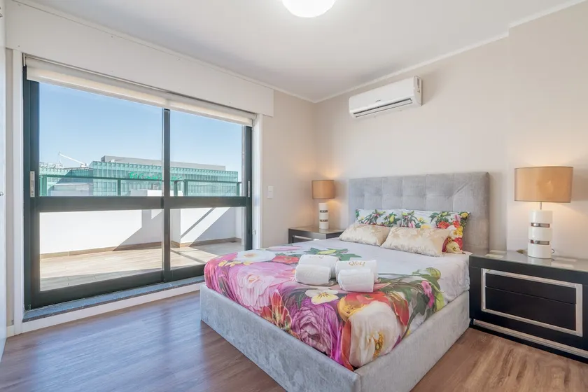Cozy 2BR Central/Terrace,AC,Free Parking, Metro - Image 1