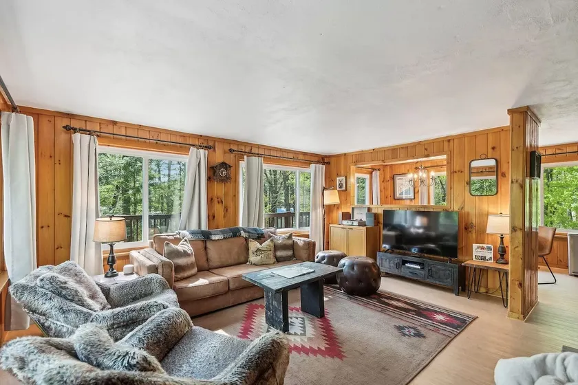 Dog-Friendly Near Ski Mtn w/ Hot Tub & Fireplace - Image 1