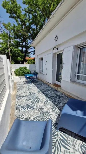 Nice townhouse with terrace - Image 1