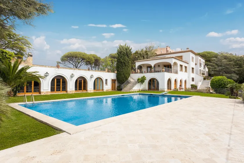 Villa Maricel, Luxurious Villa in Costa Brava - Image 1