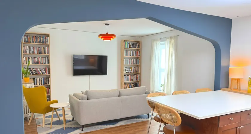 Cozy 2BR Bungalow w/Retro VHS Library & Bunk Beds - Image 1