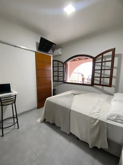 Pousada Pôr Do Sol Varginha, En-suite bedroom 1 - Image 1