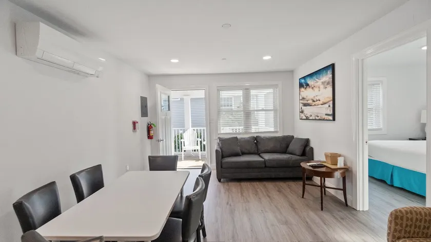 Oceanblock 2BR | Walk to Beach & Boardwalk - Image 1