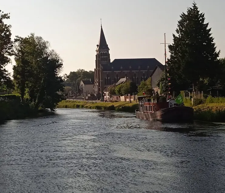 Aux 10 Ponts, House on the edge of Somme-Mer 30 min away - Image 1