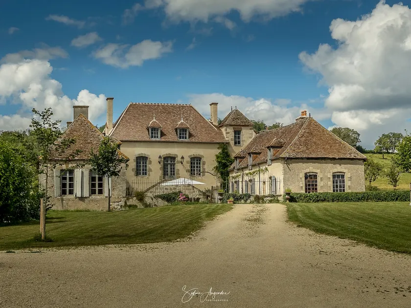 Château de Paraize - Image 1