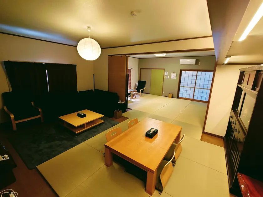 30 minutes by car from Takamatsu Airport / Perfect for sightseeing in Kagawa / Free parking / 2 bedrooms / BBQ in the garden! - Image 1