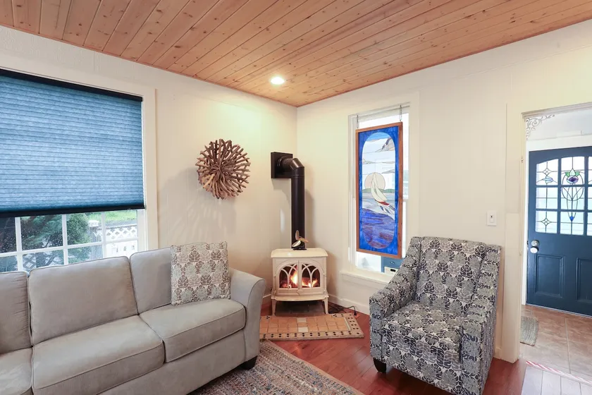 Serendipity- A Historical 1882 Beach Cottage - Image 1