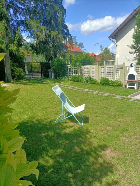 Maison Jardin - sleeps 5 - 45 min from the Eiffel Tower - Image 1