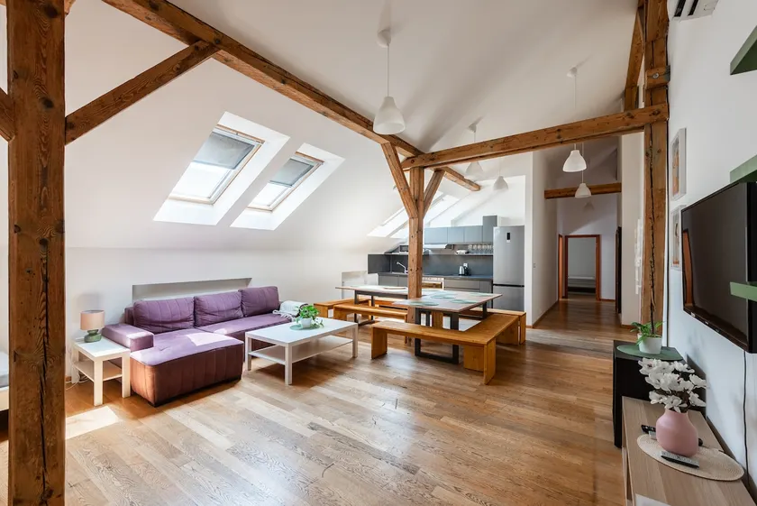 Poppy Apartment - Image 1
