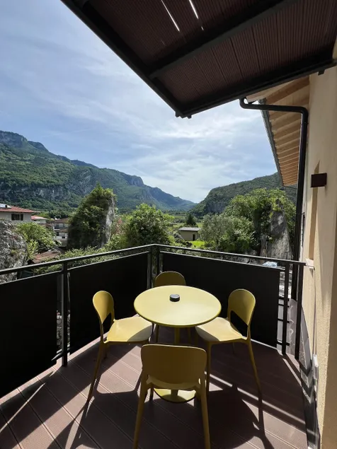 Le Calle Holiday Apartments Yellow (Garda Lake) - Image 1